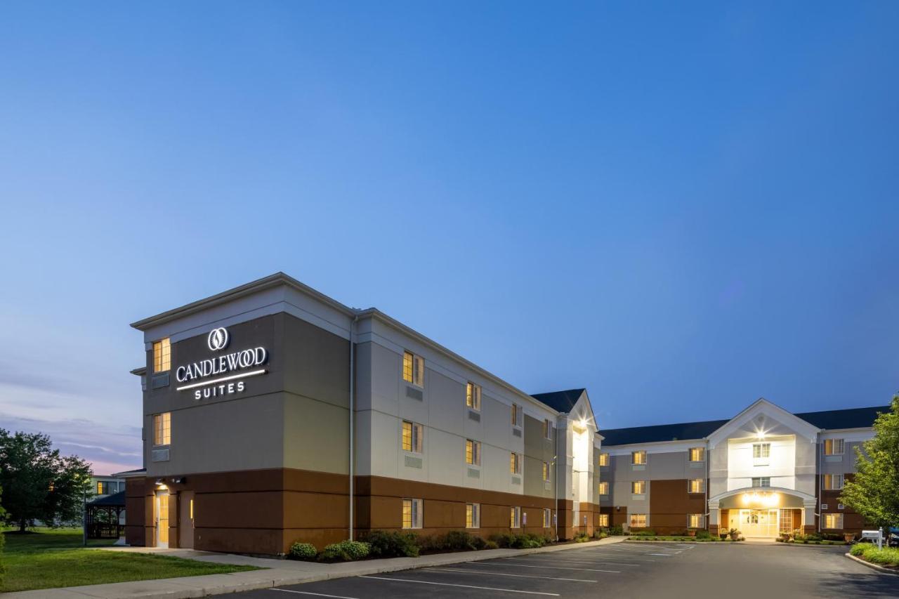 Candlewood Suites Windsor Locks, An Ihg Hotel Exterior photo